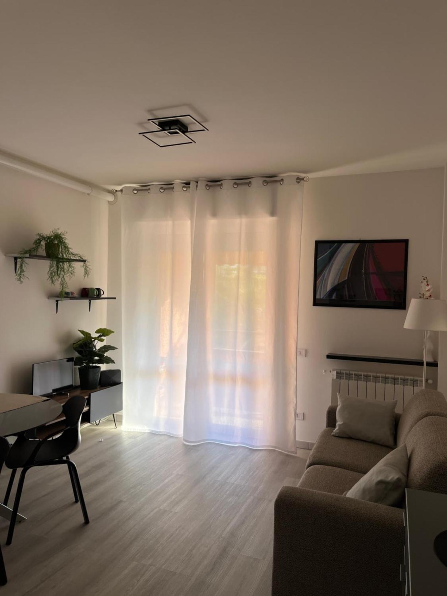 Lake & Nature Apartment Ispra Extérieur photo